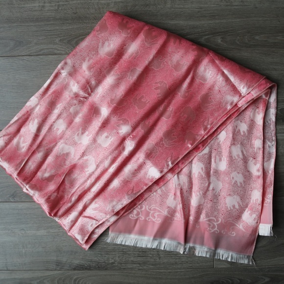 Pink Elephant Scarf - Picture 2 of 4